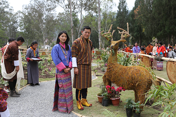 Their-Majesties-grace-opening-of-4th-Royal-Bhutan-Flower-Exhibition.jpg