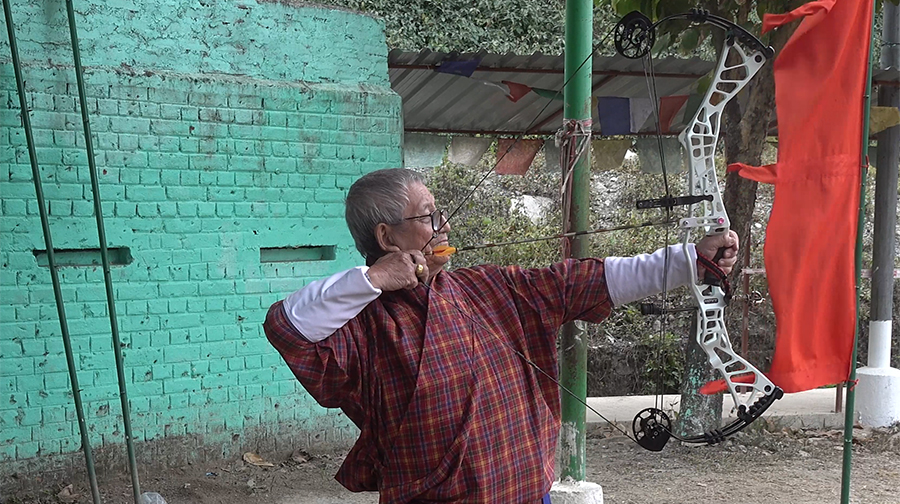 86-year-old archer rolls back the years - BBSCL