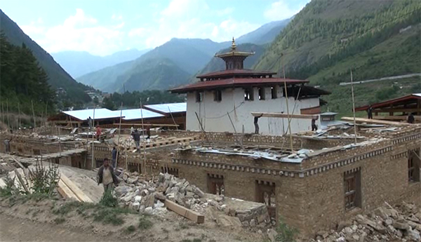 Lhakhang Karpo’s reconstruction uninterrupted despite controversy