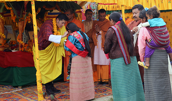 HM celebrates Dashain in Lokchina