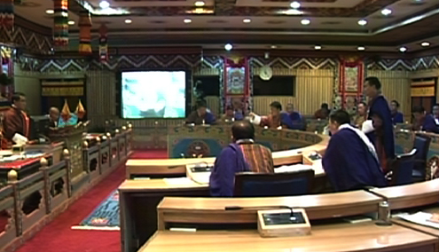 NC members debate fixed tariff system for tourists