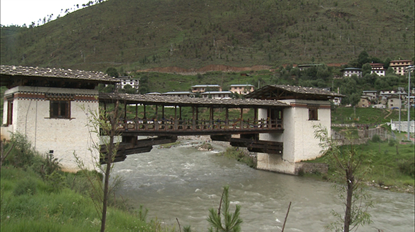 Thimphu police save two from drowning