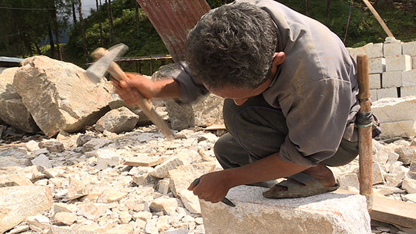 gasa-dzong-renovation-faces-shortage-of-skilled-masons