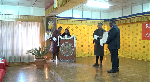 dr-rnithiyanandam-recognised-for-providing-scholarships-to-underprivileged-bhutanese