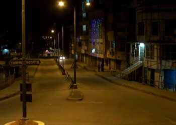 Beauty parlours warned not to carry out any other activities