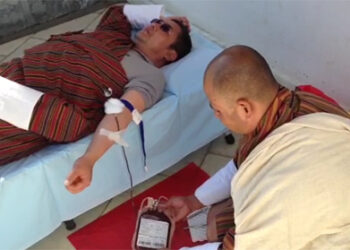 Hospitals face blood shortage