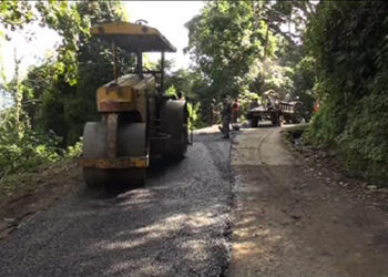 Maintenance of Sunkosh-Dagana road begins