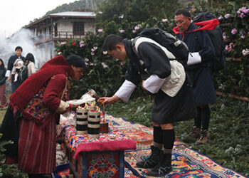 His Majesty visits Merak