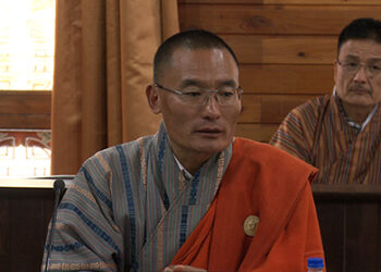 Stabilising economy come at the cost of compromising development: PM