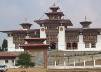 Man sentenced for raping a minor