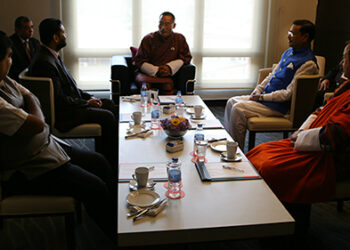 PM meets Transport Ministers of three countries