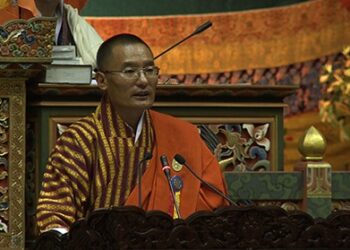 Country’s economy showing signs of recovery: PM