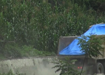 Farmers fear dust pollution