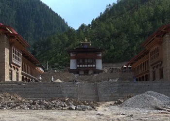 Project engineer of Lhakhang Karpo receives 2 and half years