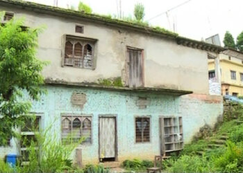Damphu’s ramshackle buildings cry out renovations