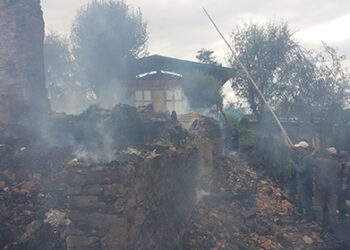Fire destroys three houses in Bumthang