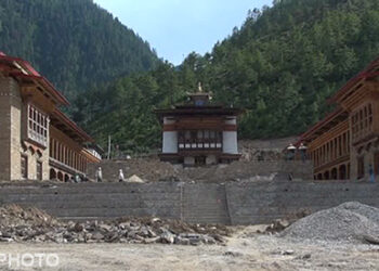 High court convicts three