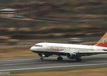 Man dies on board Drukair