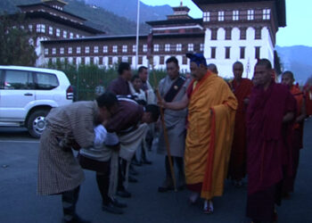 Central Monk Body walks to their winter residence