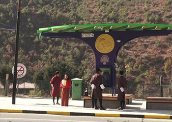 Public critique Changjiji’s model bus stop