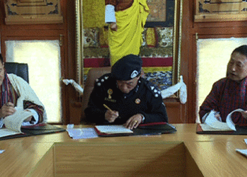 Police signs MoU with insurance companies