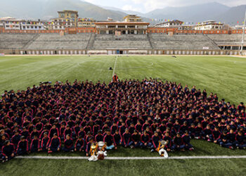 His Majesty graces Camp Raven’s closing ceremony