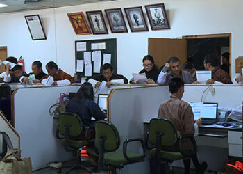 Government yet to revise PIT slab as promised