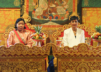 Ambassadors present credentials to His Majesty