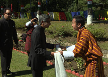 Indian community gathers at Indian Embassy to observe independence day