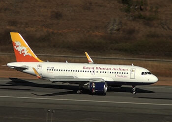 Drukair’s revenue decreases