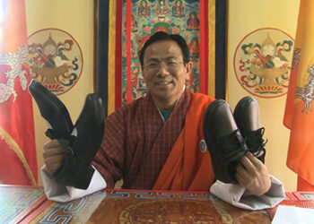 Education ministry signs MoU with Bhutanese shoe firms