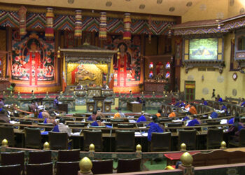 Opposition asks for alternative for those who resigned to contest Thromde elections