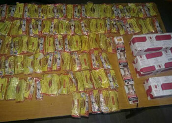 Woman detained for possessing tobacco products