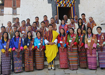 His Majesty awards the National Order of Merit