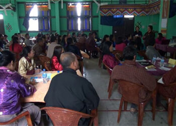 Teachers of Central districts attend teaching workshop