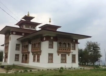 Three sentenced to 3 years of non-compoundable prison terms