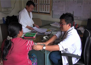 Damphu hospital facing acute shortage of doctors