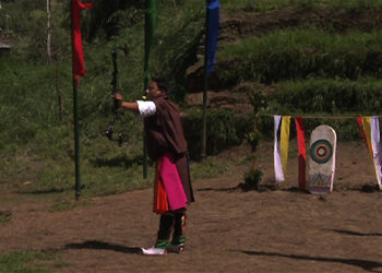 Wangchen Chuchi wins coronation archery tournament