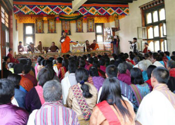 PM visits gewogs in Wangdue Phodrang