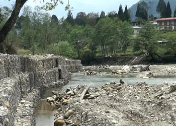 Villagers irked by slow progress of river flood protection wall