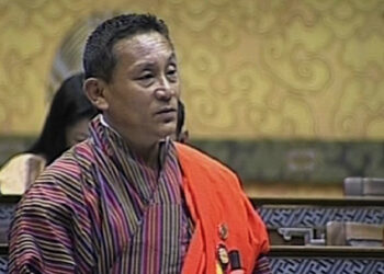 MoIC minister faces questions over analogue to digital TV switch