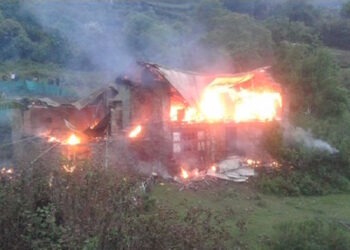 Man dies after fire engulfs his home