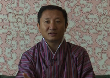 Govt. says the country’s economy is stable for pay revision