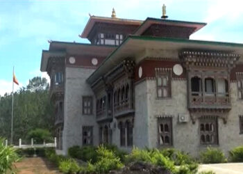 6 men sentenced to more than 5 years for smuggling Hashish.