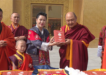 Standardized prayer books for schools