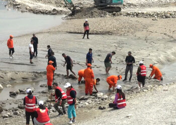 Search teams looking for A 10-year-old boy who went missing in the Mao River
