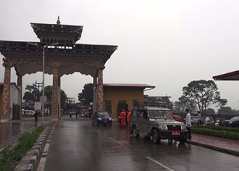 Govt. talking with India on reopening more entry and exit points