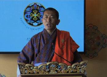 “Please don’t send your employees on unpaid leave,” the Prime Minister