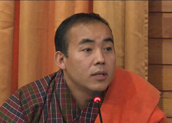 On when and how to reopen schools