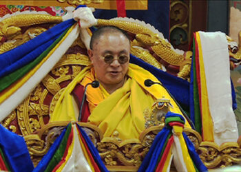 HH the Je Khenpo graces the distribution of Ngagchhu and Jinlap